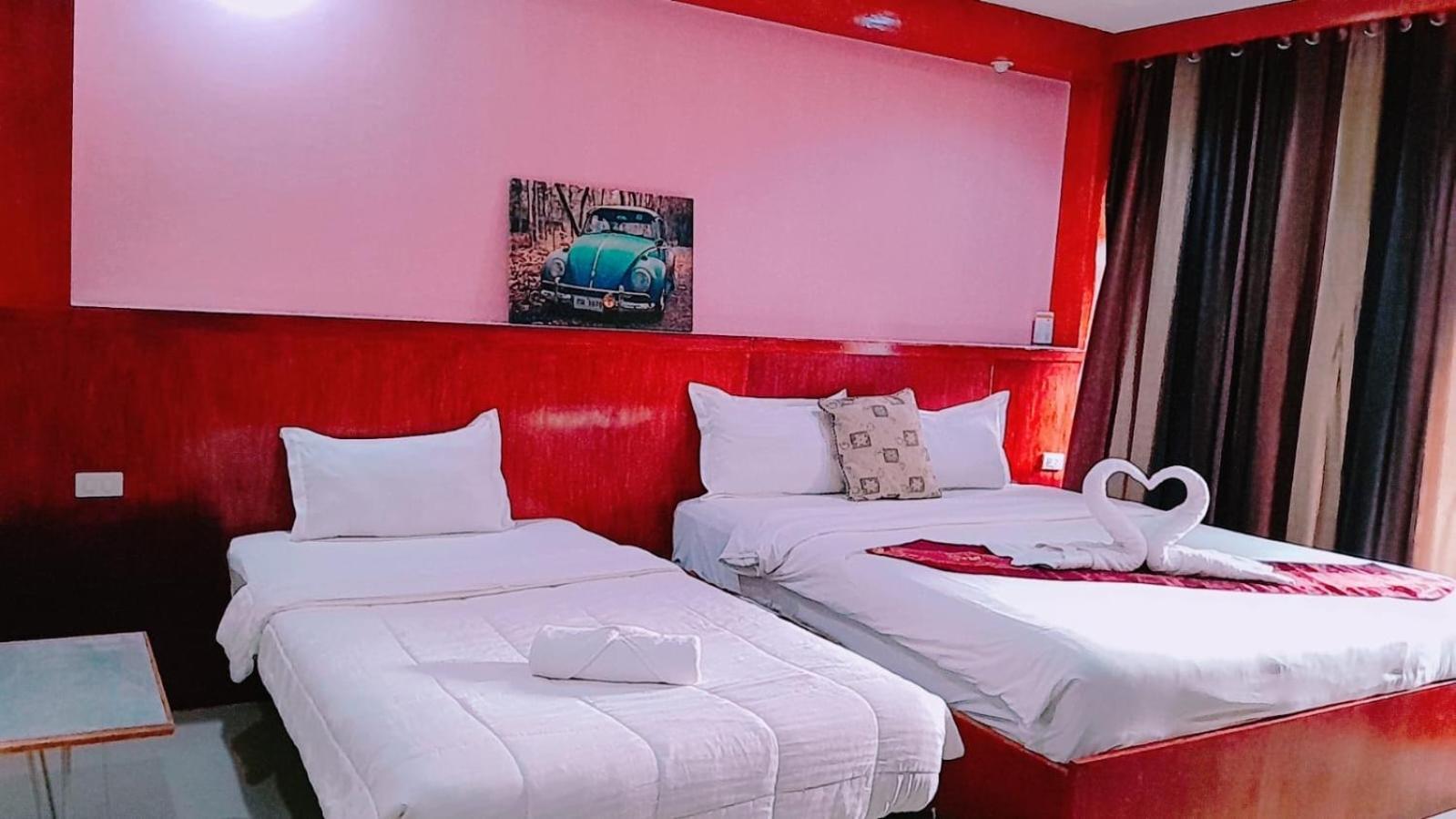 New Pind Balluchi Inn Pattaya Extérieur photo
