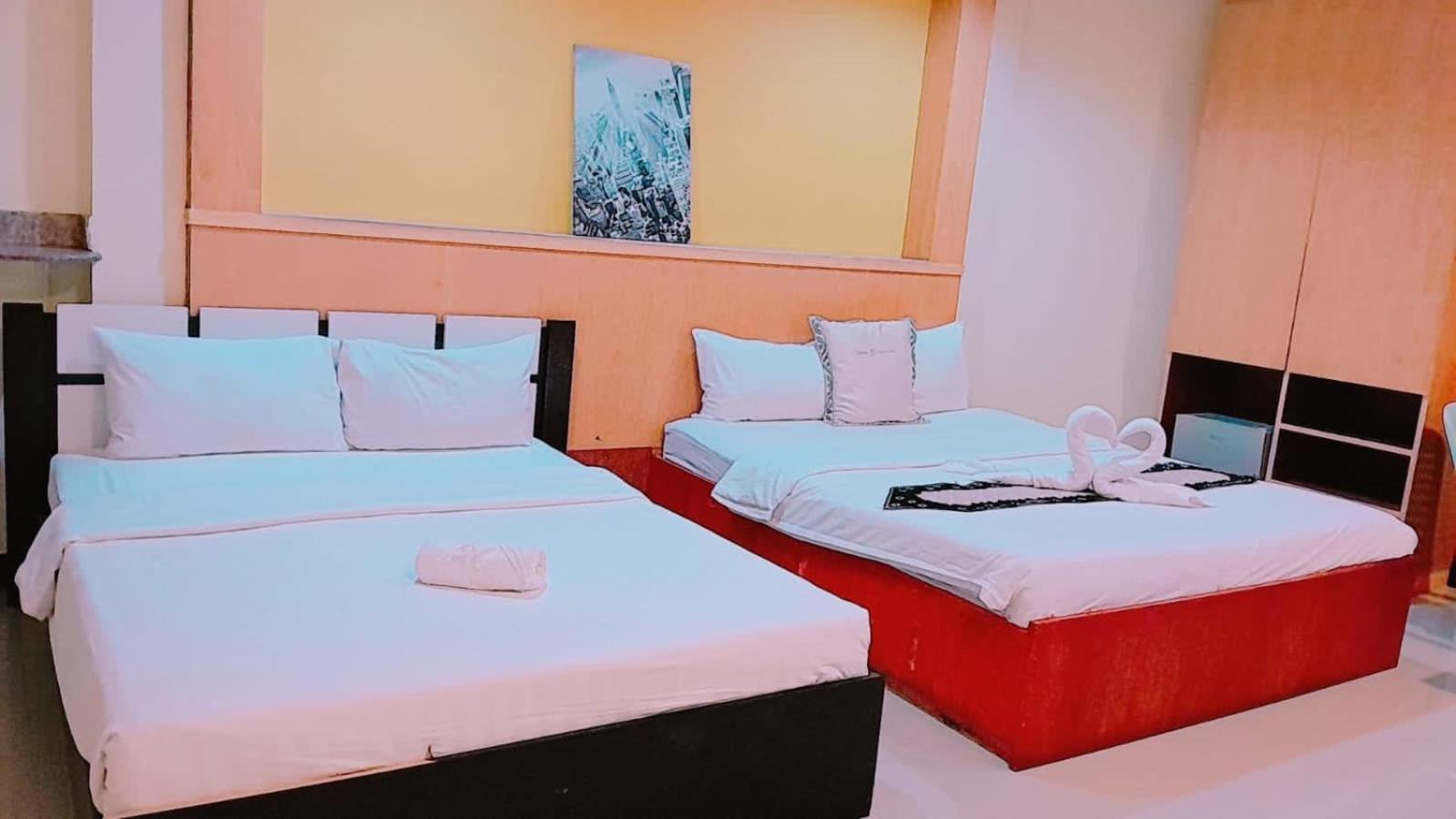 New Pind Balluchi Inn Pattaya Extérieur photo